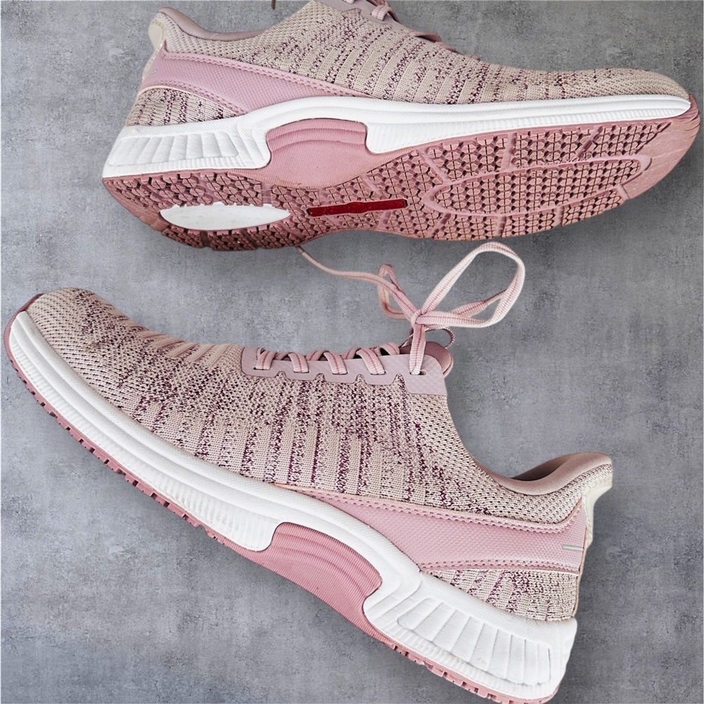 Like New Orthofeet Kira Hands Free Sneaker, 9.5